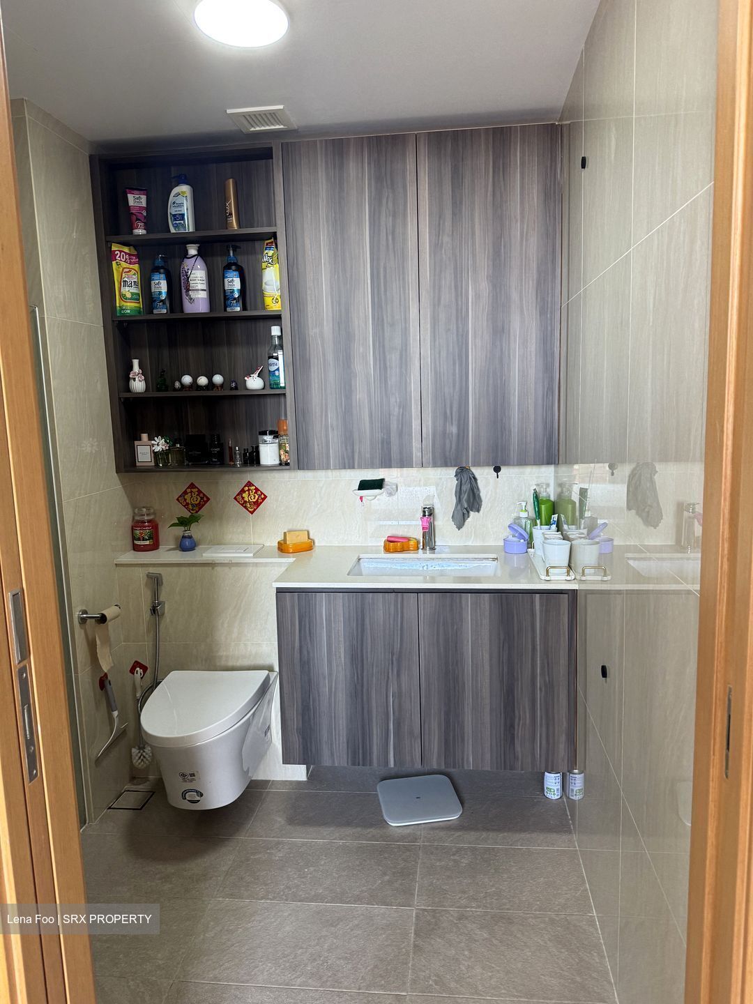 Commonwealth Towers (D3), Condominium #508580481